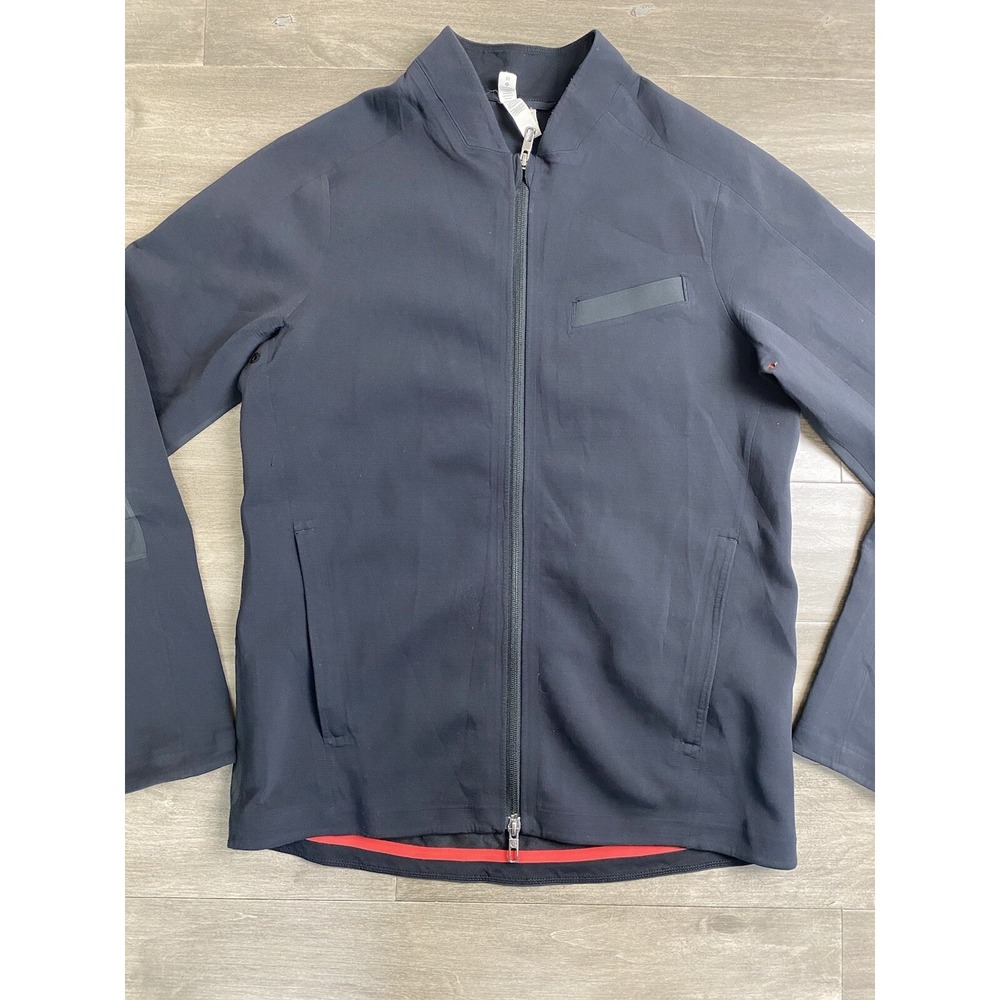Lululemon Mens Jacket Medium Black Sojourn Performance Golf Travel Work Tech Gym